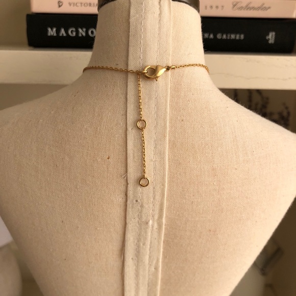 Gold necklace with gemstone - Picture 2 of 2